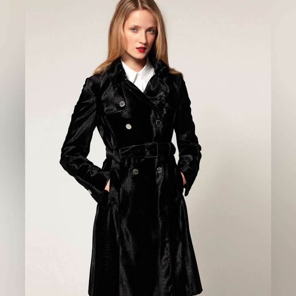Karen Millen pony coat UK10, US 6 .This is a showstopper coat ! Rare
